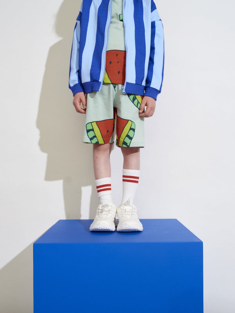 Ripple bomber jacket with applique