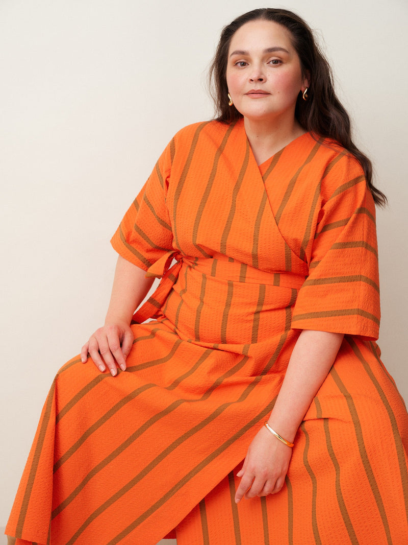 Ava Wrap Dress in Textured Seersucker, Scarlett