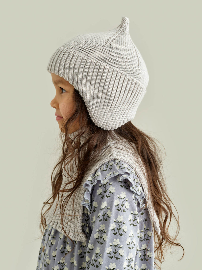 Pointy Beanie, pearl grey
