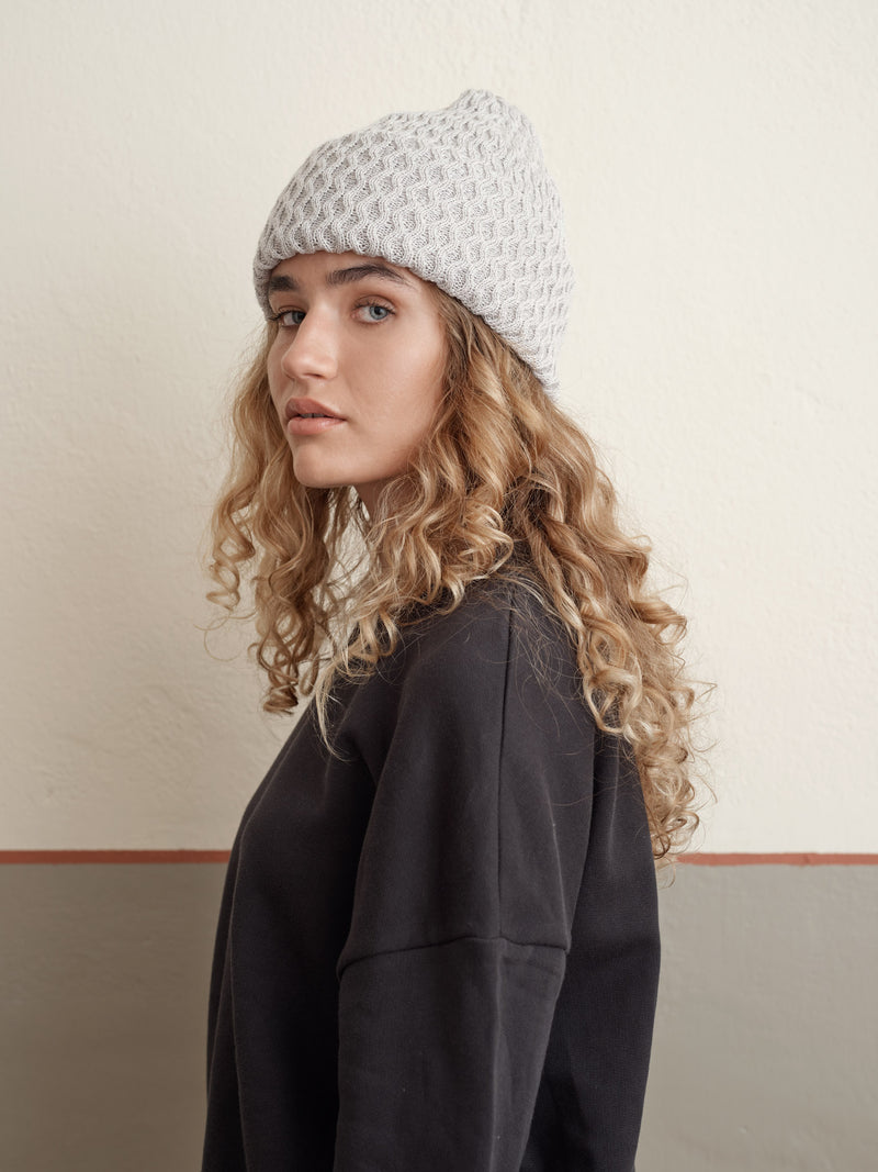 Honeycomb Beanie, pearl grey