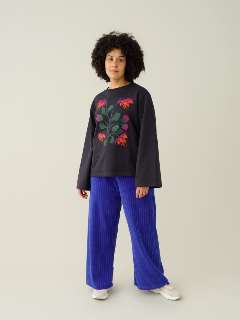 Botania Embroidery Sweatshirt, adults